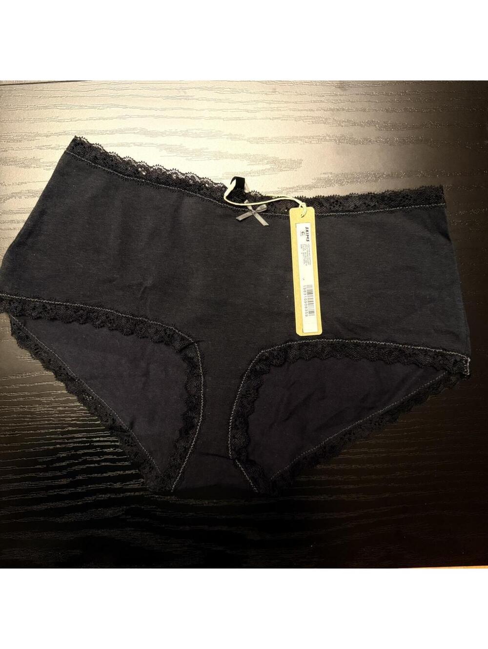 Skims Women's Black and Navy Boxers-and-brief